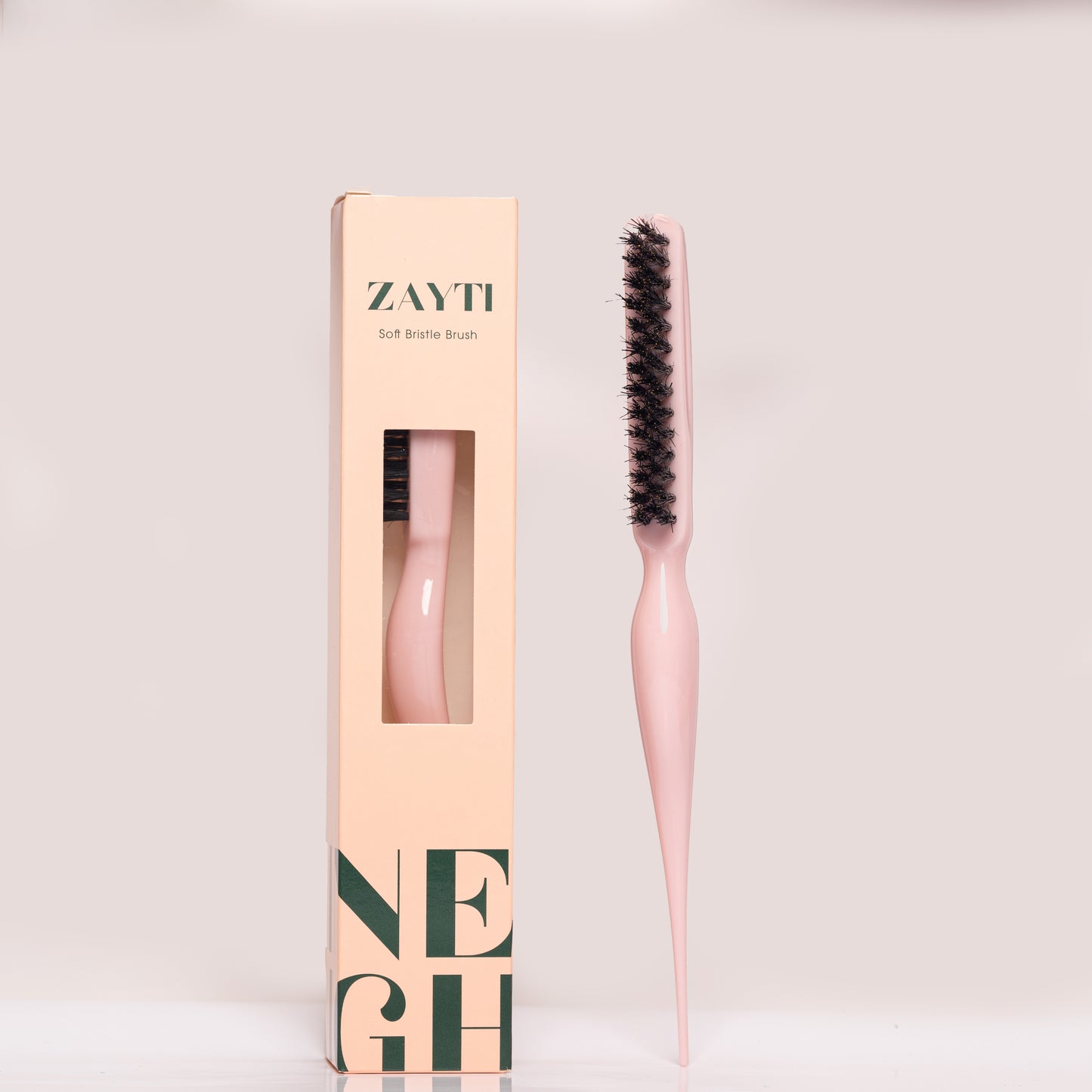 Bristle brush